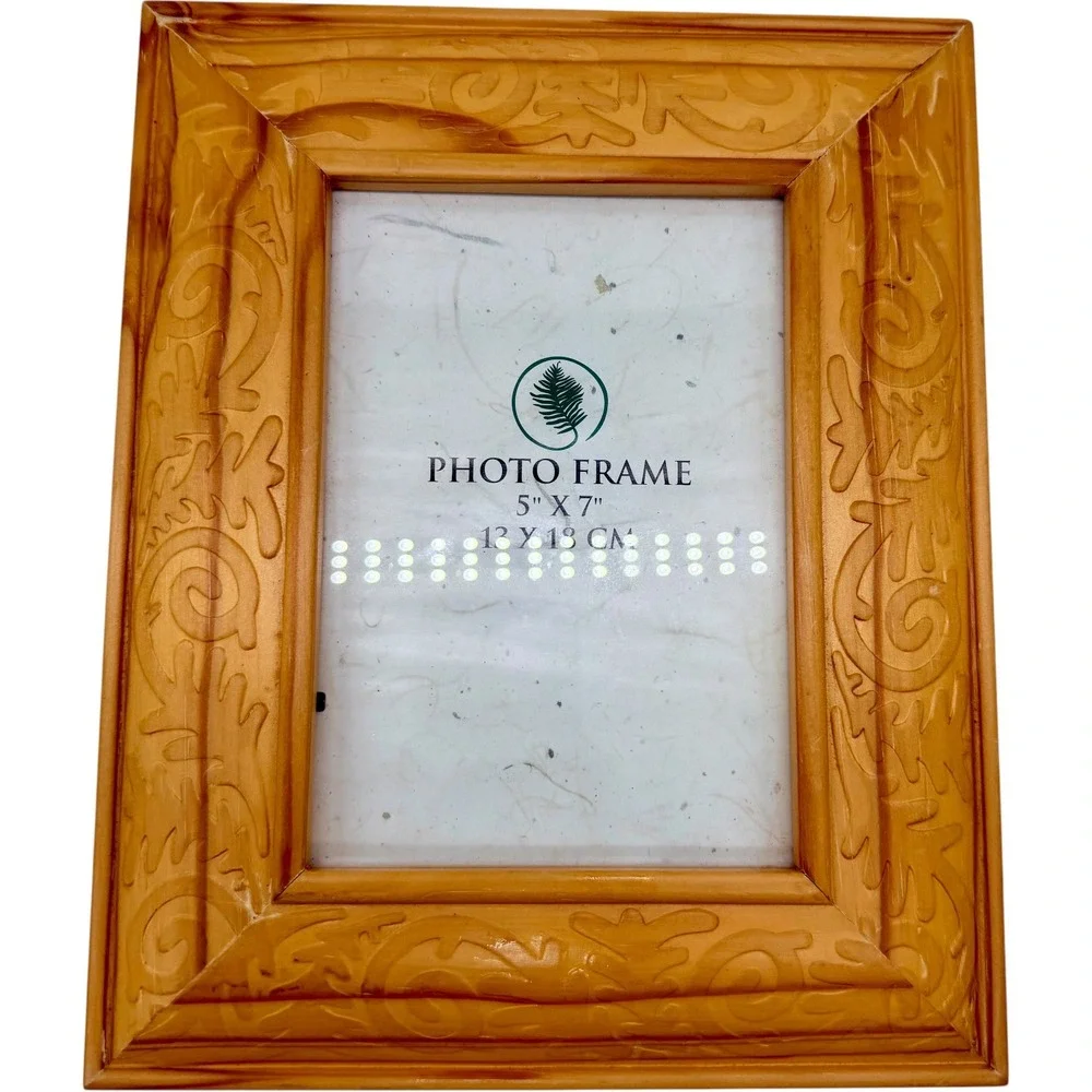 Set of 3 Embossed Wood 5x7 Photo Frames Red Green Natural Tabletop Decor Good